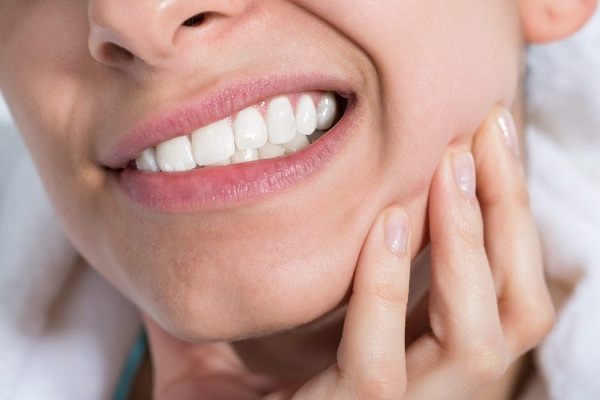 Cara Menghilangkan Sakit Gigi Berlubang Agar  Tidak  Kambuh  